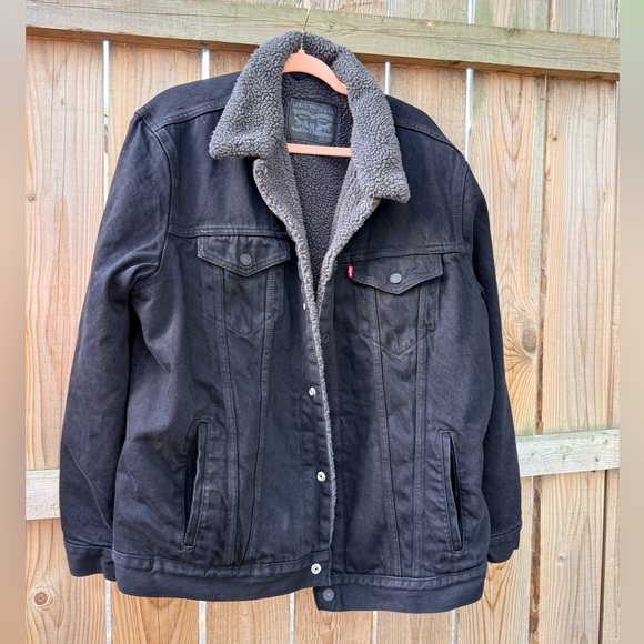 Levi's Other - Levi's Sherpa Lined Jacket with Black and Gray